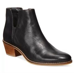 Cole Haan Black Abbot Leather Ankle Bootie, 6.5 NIB